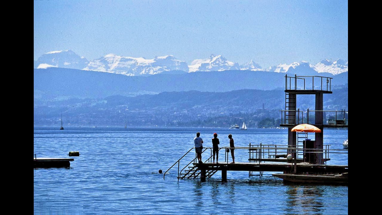 WOW ZURICH TOURS Tour of Zurich and Lake excursion